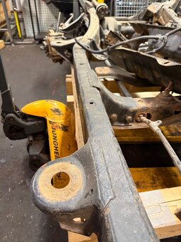 Nissan Terrano 2 - 4