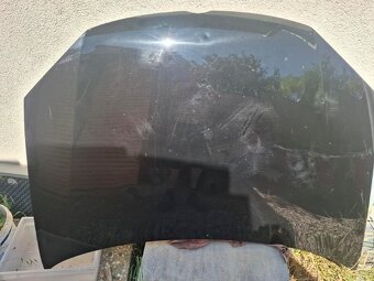 kapota VW Golf 5 (r.v.2007) - 4