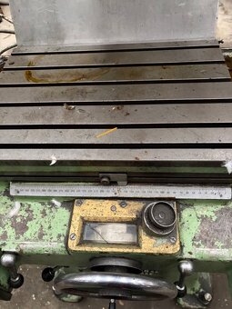 Souřadnicová vyvrtávačka Hauser OP2 - 4