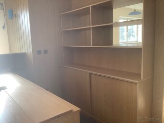 Bar + barová stěna - 4