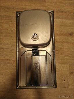 Dřez s odkapávačem nerez - 4