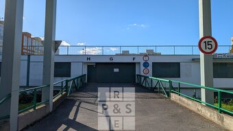 Prodej garáže 18 m², Praha - Troja, ev.č. 00227 - 4
