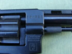 Flobert 8 ranný revolver "ARMINIUS" 4 mm - 4