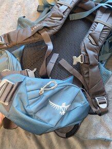 Dámský turistický batoh Osprey Renn 50 krosna blue - 4