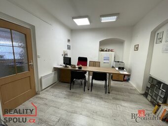 Pronájem, komerční/obchodní prostory, 30 m2, Pražská 6/17, 2 - 4