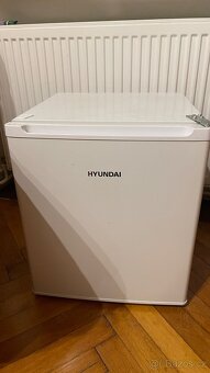 Minilednička Hyundai RSC050WW8 - 4