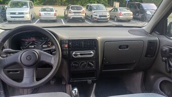 Volkswagen Polo 1.1 - 4