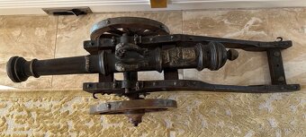 Historicke bronzove delo - 4