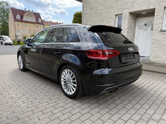 AUDI A3 1,4 TFSi 103KW S-LINE,NEHAV.,SERV. KNIHA - 4