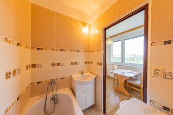 Pronájem bytu 3+1, 64 m² Otrokovice, Štěrkoviště - 4