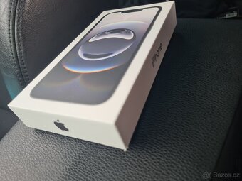 Apple iPhone 16e 128GB Black, Nerozbalený, záruka - 4