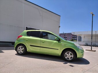 Hyundai I20 1.2i 2011 5xDveře,2.Majitel,Kupované v ČR. - 4