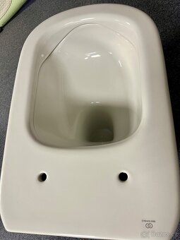 WC závěsné Ideal Standard se sedátkem - 4