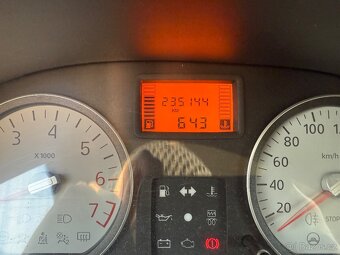 Dacia Sandero 1.4mpi 2008 - 4