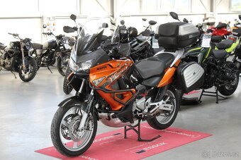 Honda XL1000V Varadero 2008 - 4