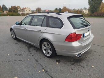BMW e90 325i, facelift, manuál - 4