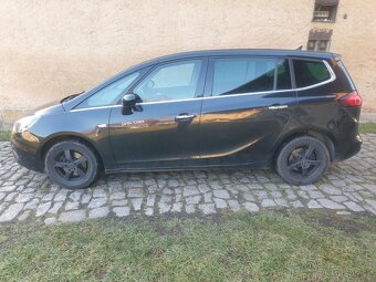 Opel Zafira C Tourer - 4