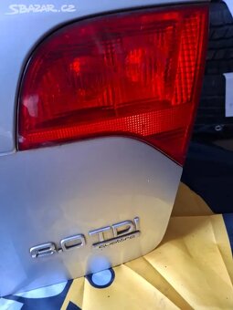 Víko kufru Audi A4B7 stříbrné, páté dveře - 4