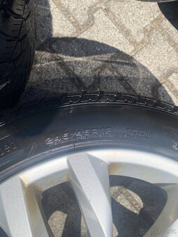 Zimní sada kol BMW 18” 245/45, Rozteč -> 5x120, ET30 - 4