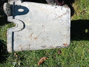 Litinová nádoba WC - 4