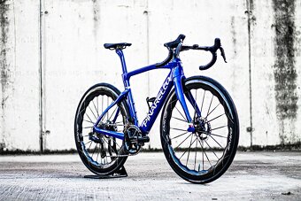 Pinarello Dogma F Glory Blue, Shimano Dura-Ace Di2, Drive He - 4