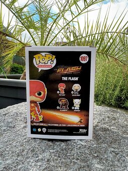 Funko POP 1097 TV: The Flash (Vinyl figure) - 4