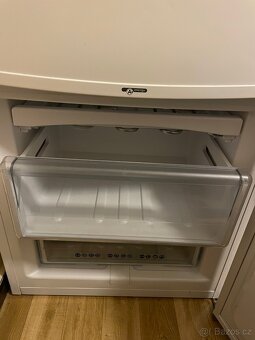 Lednice/lednička - 4