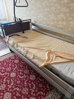 Polohovaci postel - 4