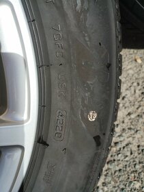 Prodám Alu disky Audi 17" s pneu Bridgestone - 4