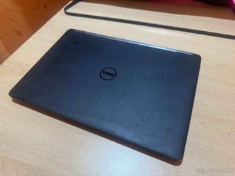 Manažerský Dell Latitude E7470 (i5, 12GB RAM, 256GB SSD) - 4