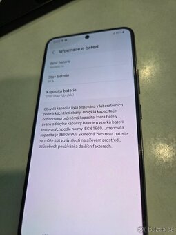 Samsung Galaxy s22 černý TOP stav - 4