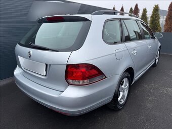 Volkswagen Golf 1,6 (2011) - 4