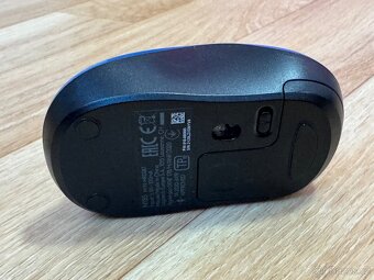 LOGI bezdrátová myš - perfektní stav - 4