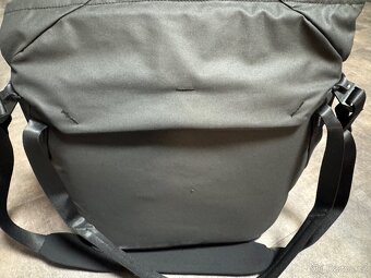 Taška Peak design 15 l černá - 4