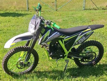Leramotors 250 - 4