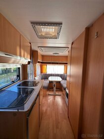 Karavan Knaus Sport 450 + skládací palanda - 4