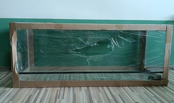 Prodám nové terárium 100x40x40 s vybavením - 4