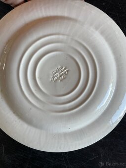 Anglický porcelánový talíř s motivem ovoce a květin - 4