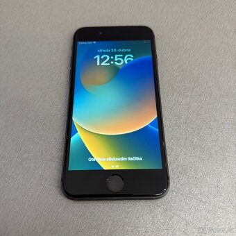 iPhone 8 64GB, pěkný stav, 12 měsíců záruka - 4