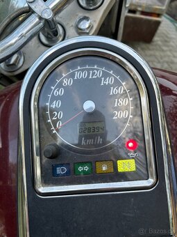 Suzuki intruder 1500 LC - 4