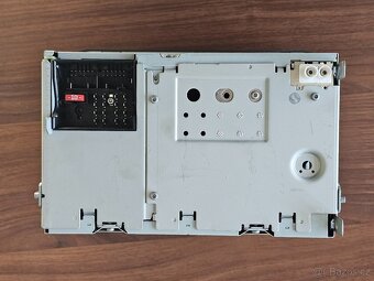Autorádio Bosch z T5.1 - 4