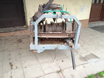 Naviják zil - 4