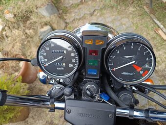 Honda 650 rc1981 - 4