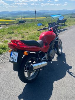 Kawasaki ER5 - 4
