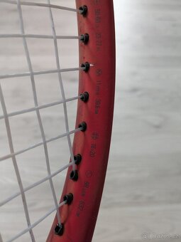 Prodám tenisovou raketu Wilson Clash V2 310g, grip #3 - 4