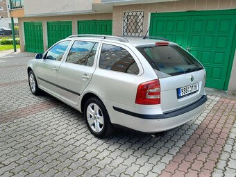 Škoda Octavia Combi 1,9TDI 77KW Elegance - 4