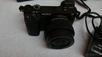 Sony Alpha A6400a + 16-50mm PZ OSS II//Sony E PZ 18-105mm - 4