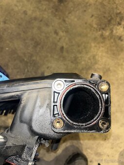 Sání - m57d30 173 kw (306d3) - 4