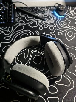 Herní Logitech sluchátka A10 - 4