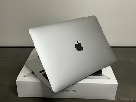 MacBook Pro 13" 2020 M1 256GB / 8GB / Silver - 4